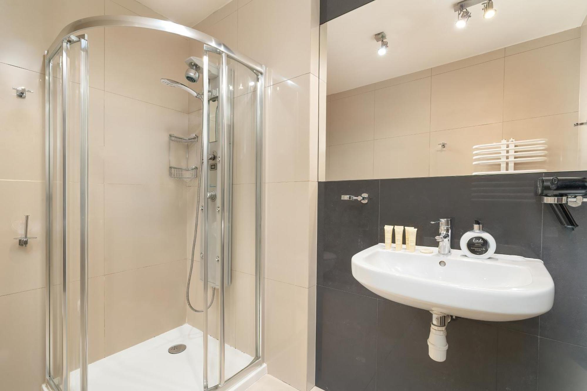Przestronne Apartamenty W Zakopanem Z Trzema Sypialniami I Parkingiem By Noclegi Renters Exterior foto